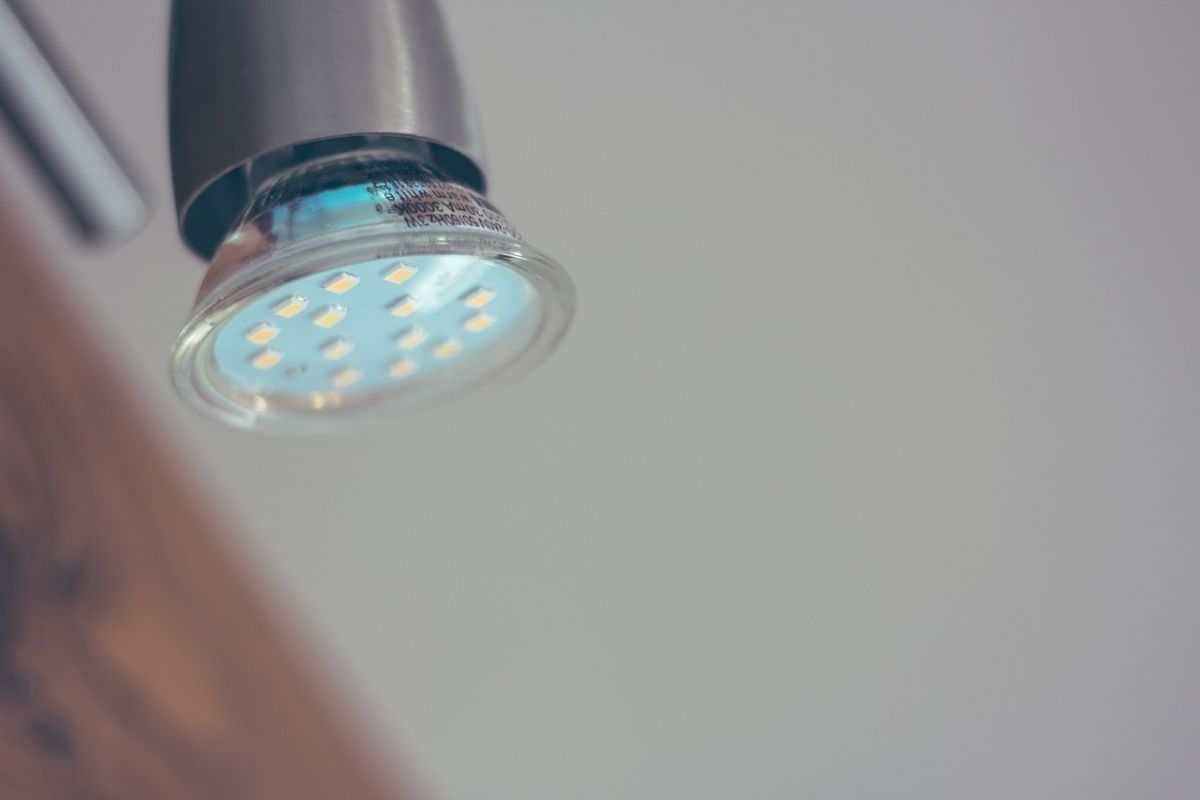 Czy warto kupić światła LED?