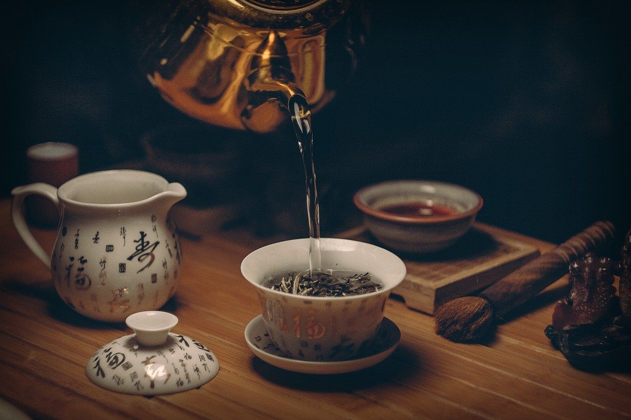 Jakie są różne rodzaje herbat występujących w przyrodzie?